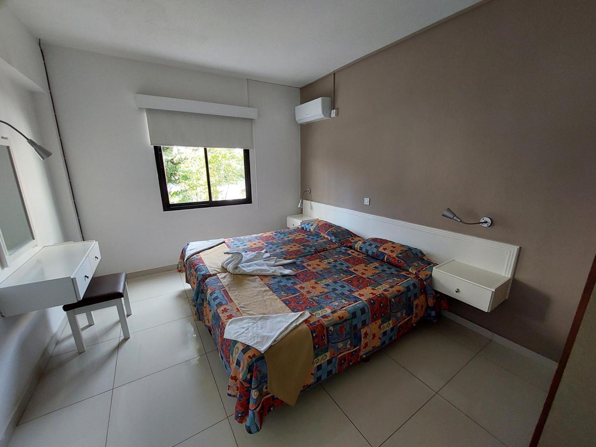 Hilltop Gardens Hotel Apartments Paphos Exterior photo